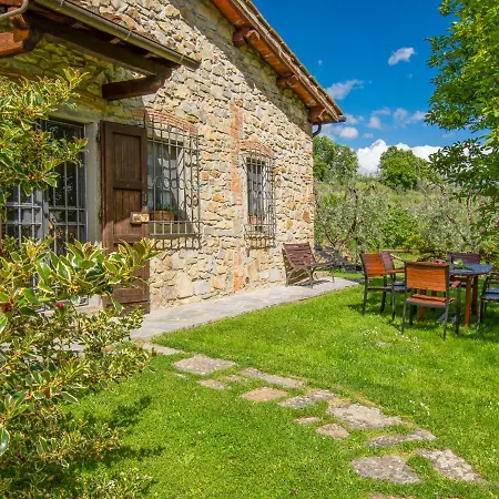 Vakantiehuis Il Casellino-1 By Interhome Case Malva